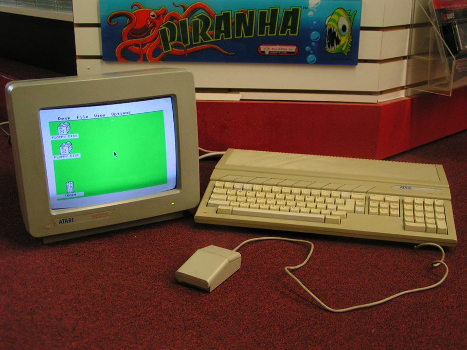 Atari ST 1040, AKA "The Little Green Desktop" .